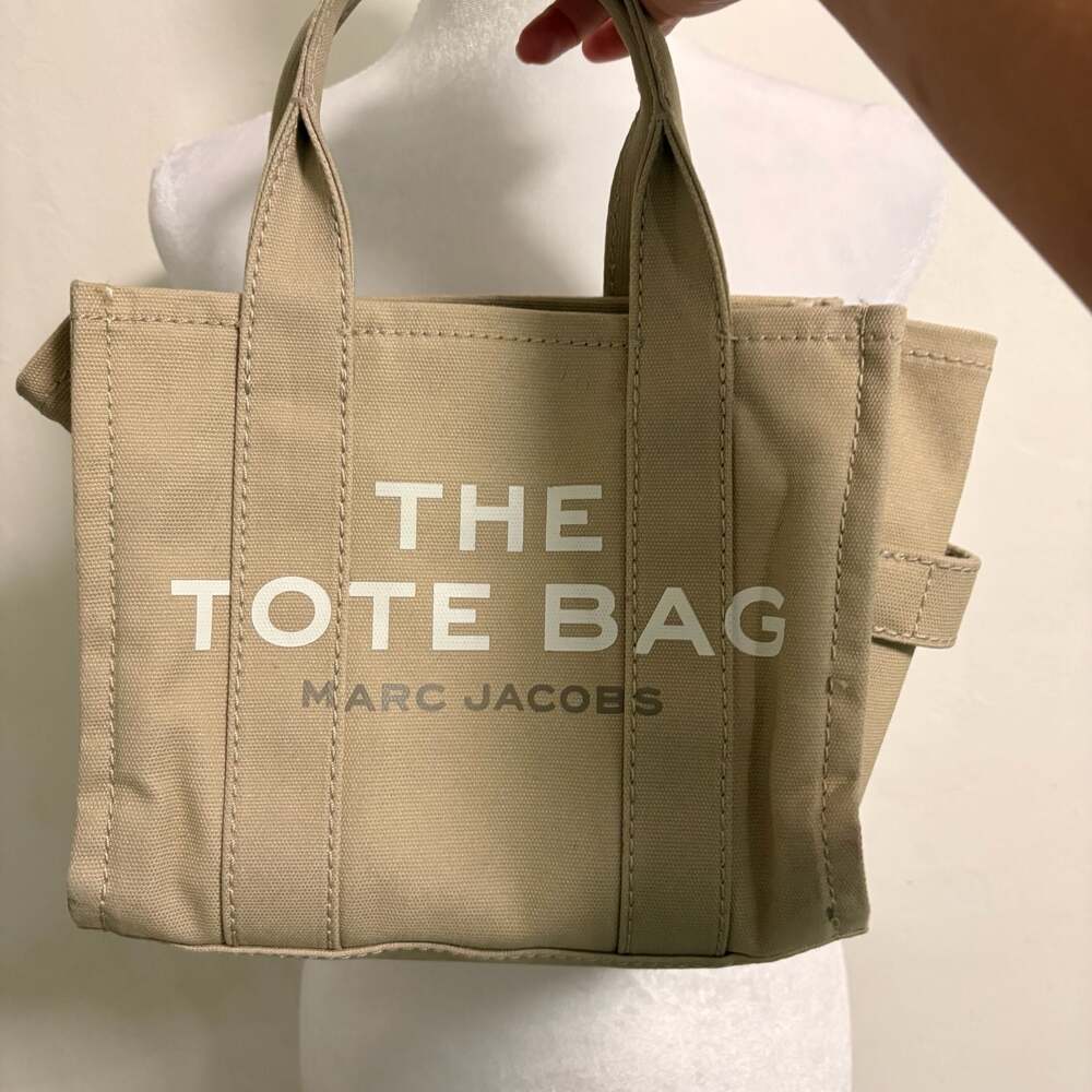 Marc Jacobs The Small Traveler Tote Bag in Beige